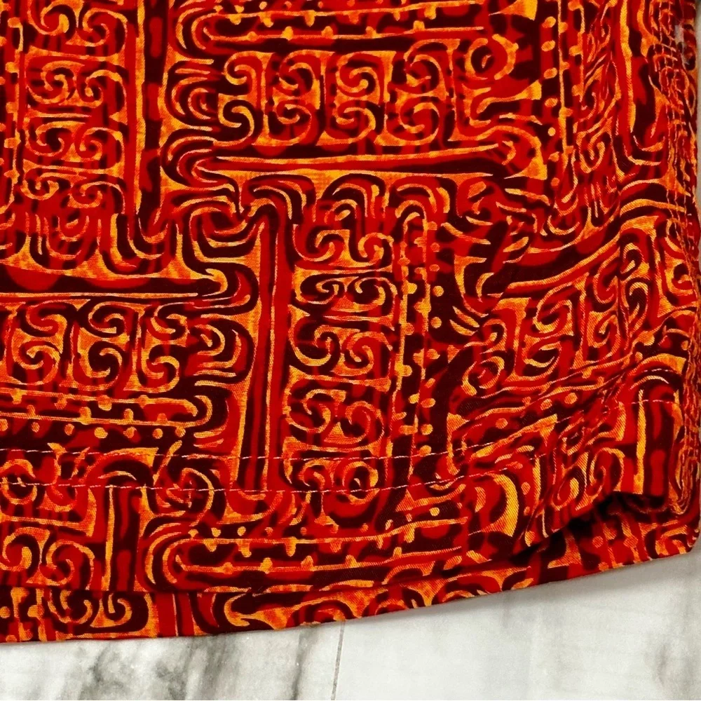 Vibrant Red Swim Trunks with Abstract Pattern Mad Iguana Sz 3XL Beachy Summer